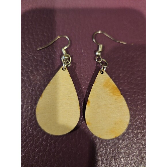 Handmade Nightmare Before Christmas wooden Sally and Jack Skellington earrings - Picture 2 of 2